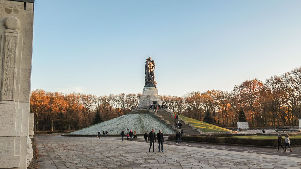 Sowjetisches Ehrenmal Treptower Park Berlin
