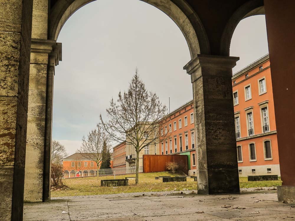 Universität Potsdam Griebnitzsee - zwischenzeitlich auch Sitz des Oberkommandos der sowjetischen Besatzungstruppen