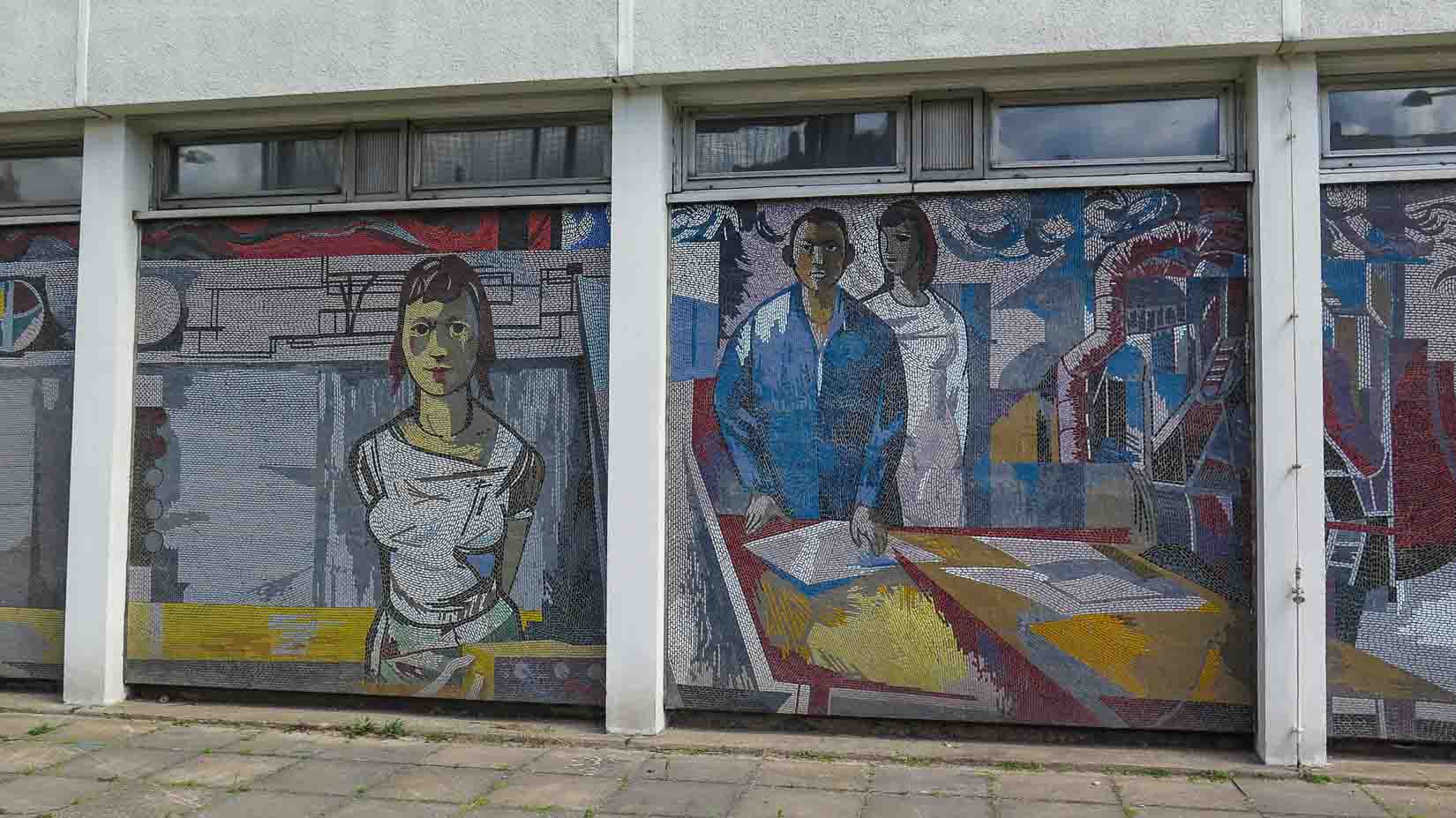 Man conquers the Cosmos mosaic potsdam