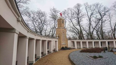 Sowjetisches Ehrenmal Kriegsgräberstätte Lebus